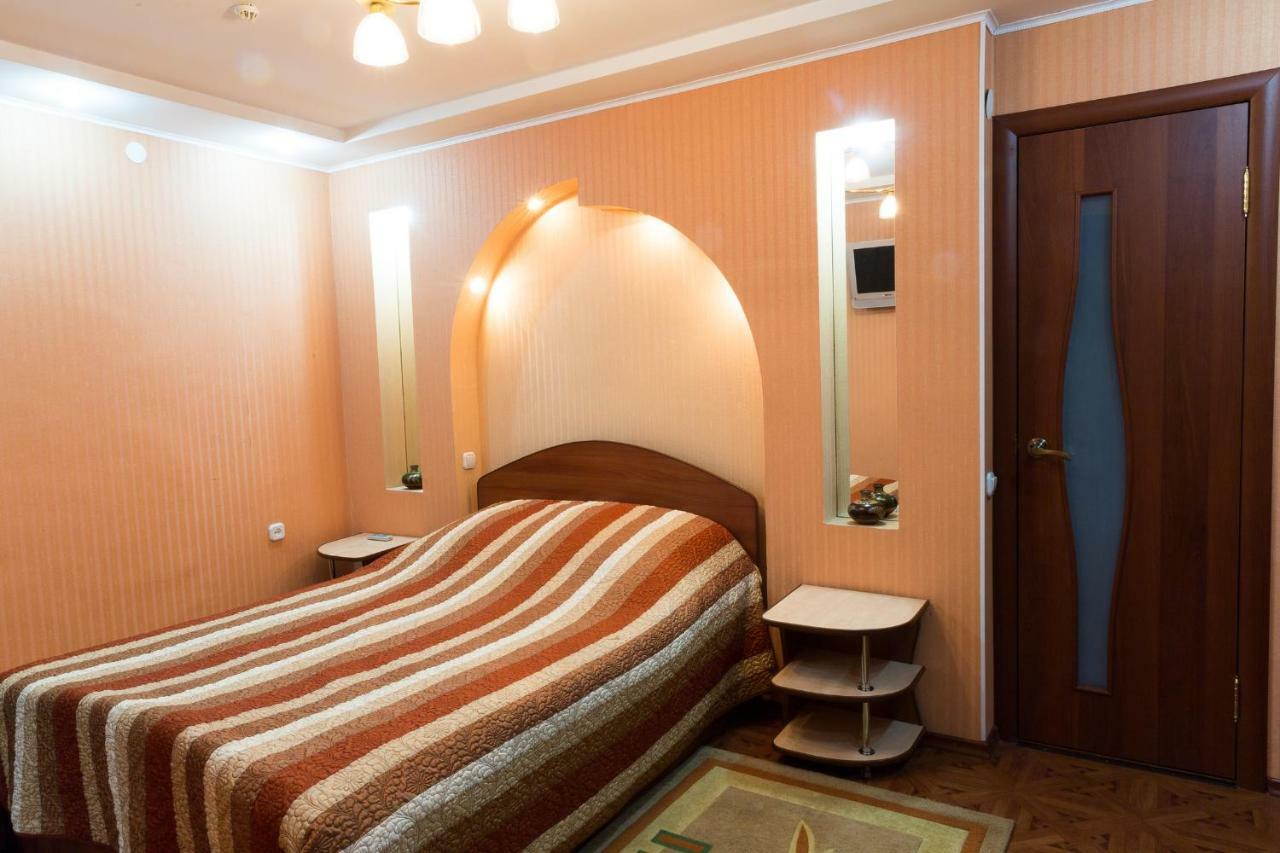 Tourist Hotel Ustʼ-Kamenogorsk Екстериор снимка