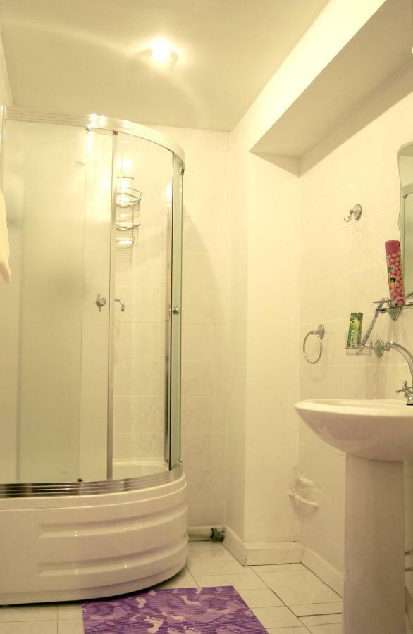 Tourist Hotel Ustʼ-Kamenogorsk Екстериор снимка