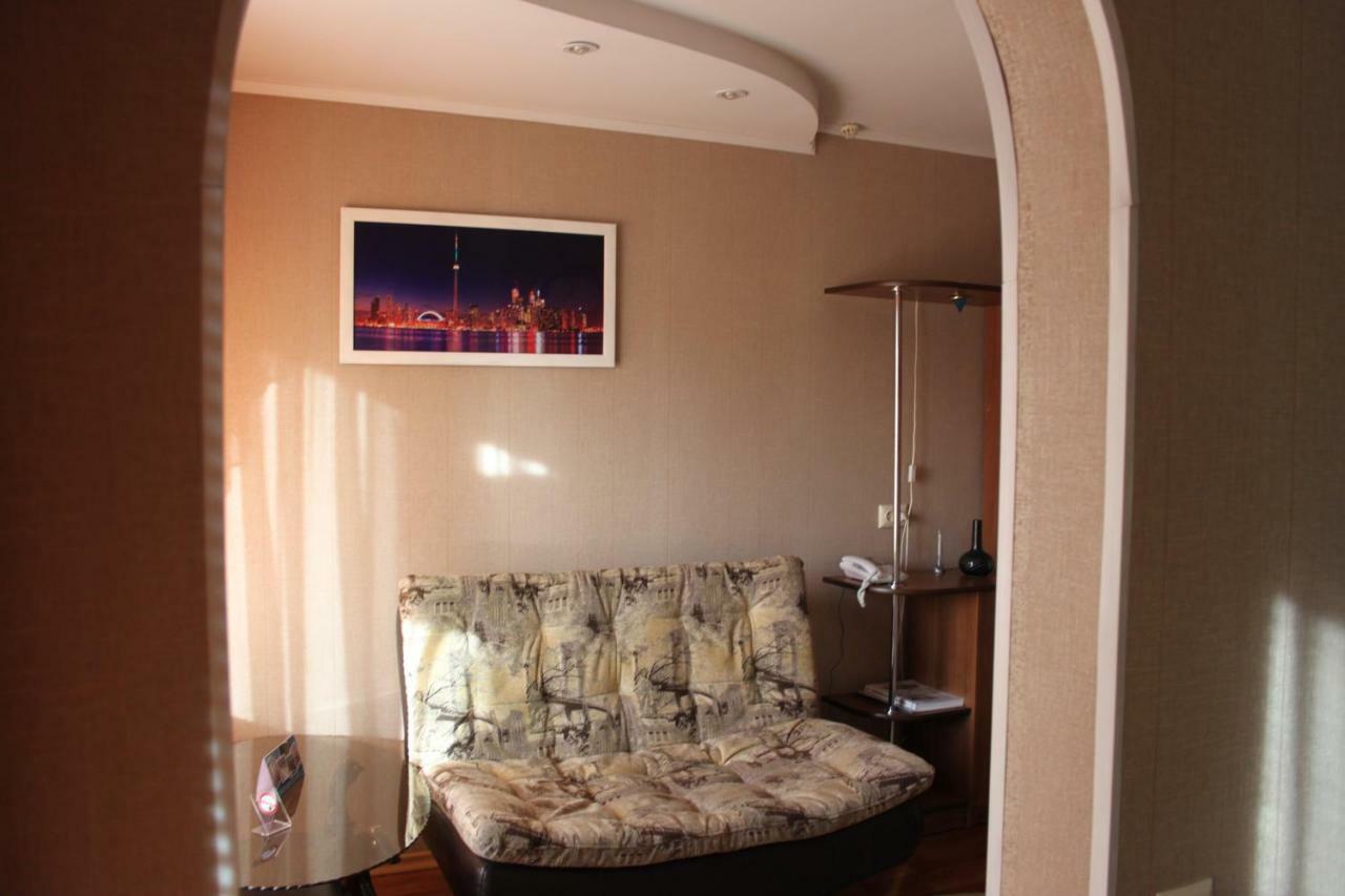 Tourist Hotel Ustʼ-Kamenogorsk Екстериор снимка